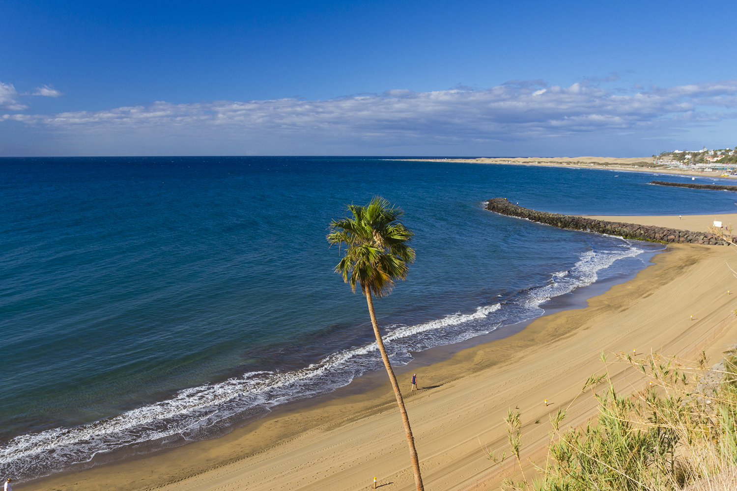 El Cochino beach in south Gran Canaria