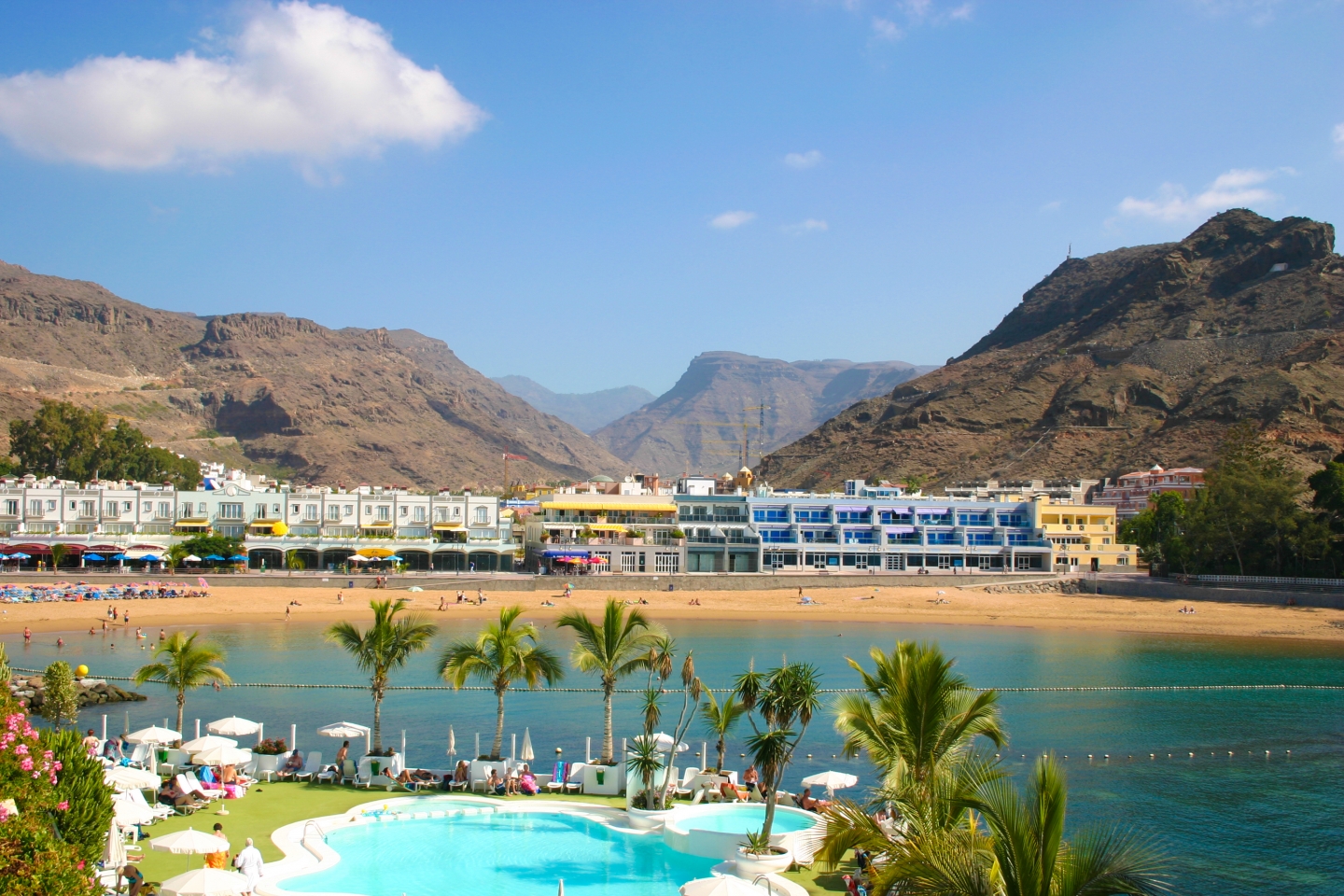 Playa de Mogán beach from the The hotel pool