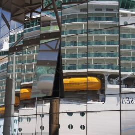 independence_of_the_seas-10